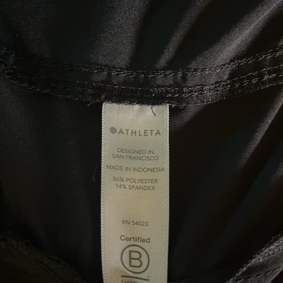 Black Athleta running pants size 8P - Picture 6 of 7